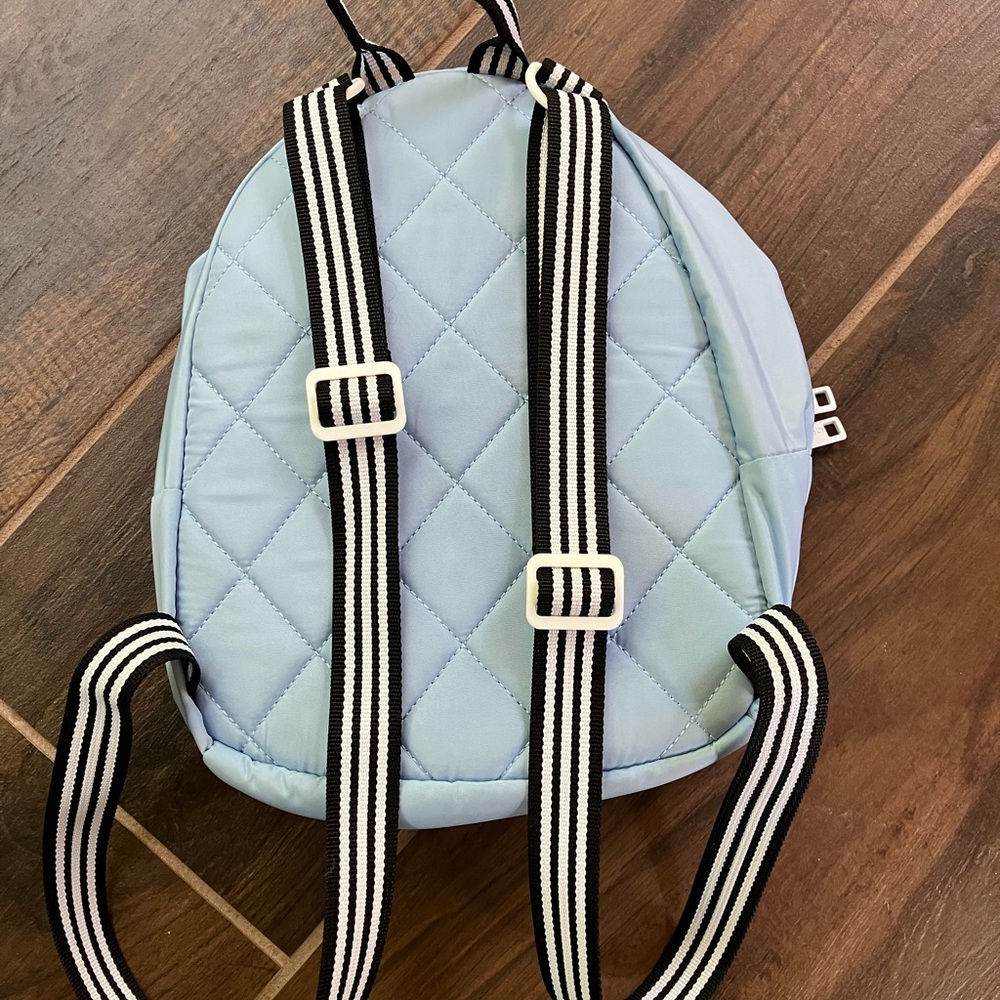 Mini Adidas backpack - Picture 2 of 5
